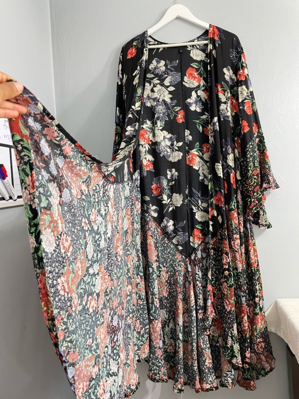 TORRID High-Low Multi Floral long Kimono Bell Sleeves boho festival Coachella 2X - Picture 7 of 13